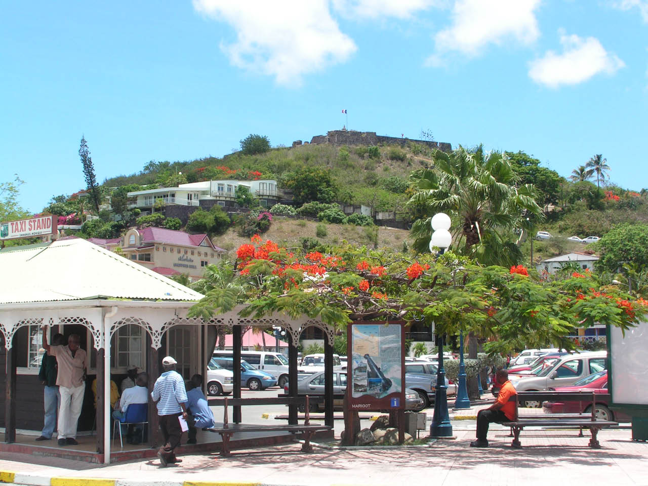 fort Louis domine Marigot